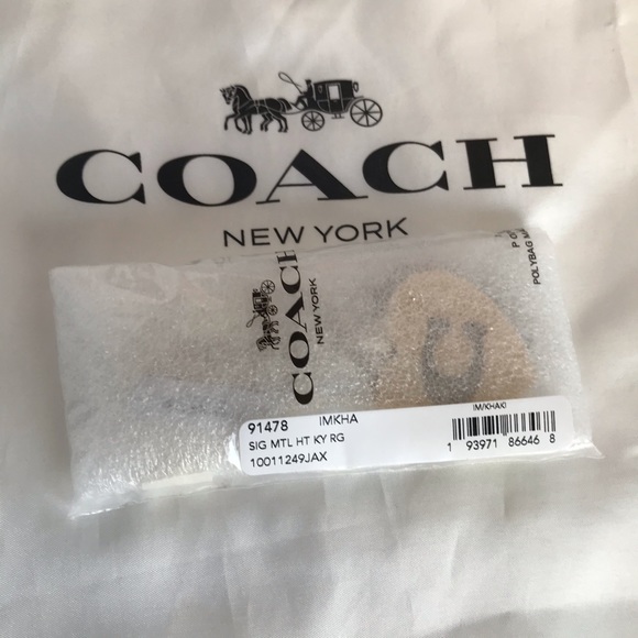 COACH Signature Hearts Key Ring Bag Charm Gold / - Picture 7 of 13